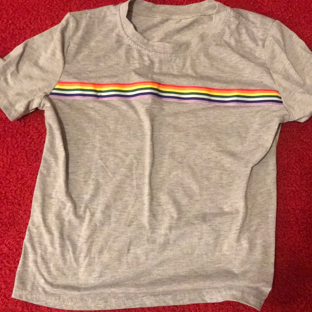 Light grey t shirt
